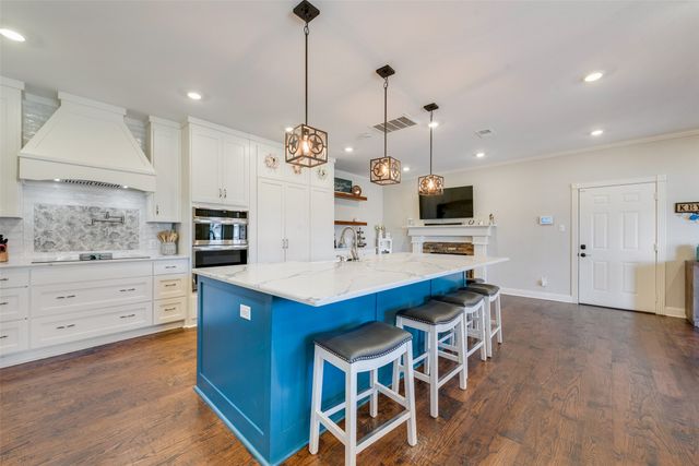 669 Vz County Road 2316, Canton, TX 75103