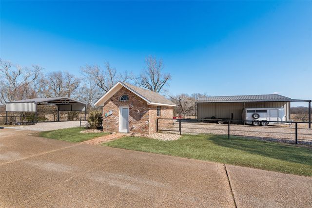 669 Vz County Road 2316, Canton, TX 75103