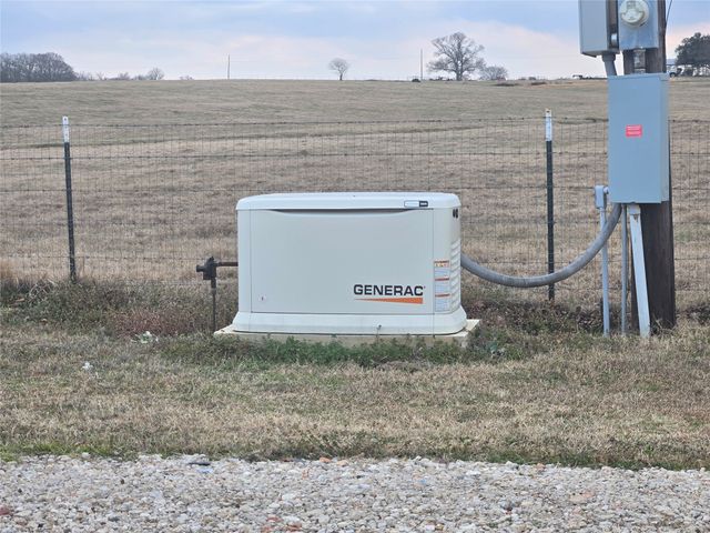 669 Vz County Road 2316, Canton, TX 75103