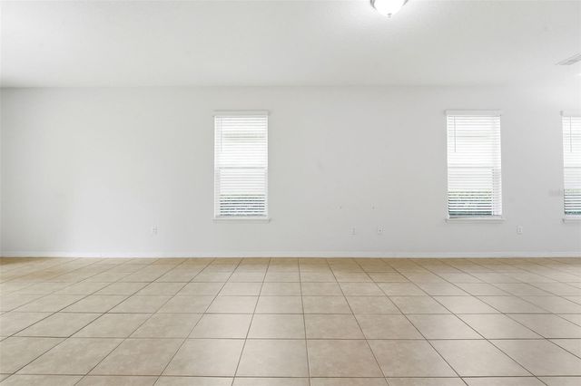 315 W FREESIA COURT, Deland, FL 32724