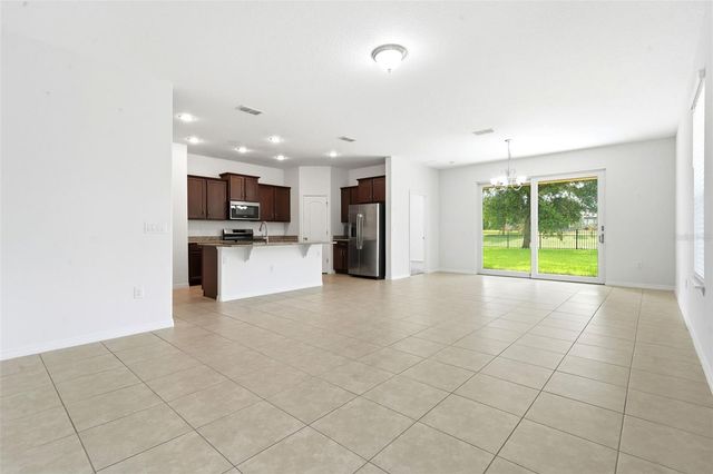 315 W FREESIA COURT, Deland, FL 32724