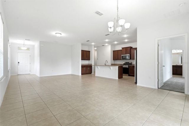 315 W FREESIA COURT, Deland, FL 32724