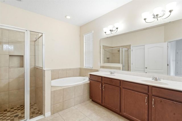 315 W FREESIA COURT, Deland, FL 32724