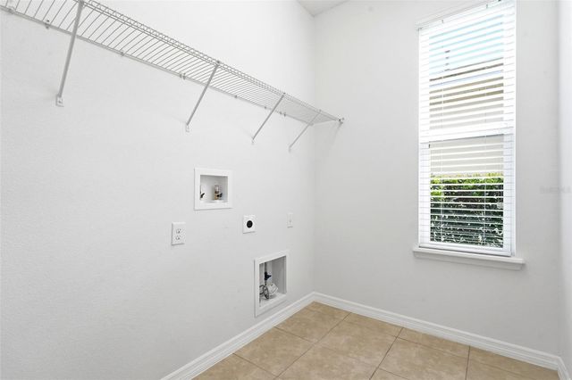 315 W FREESIA COURT, Deland, FL 32724