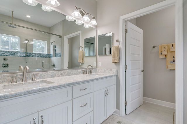 7804 Thornhill Lane, Tallahassee, FL 32312