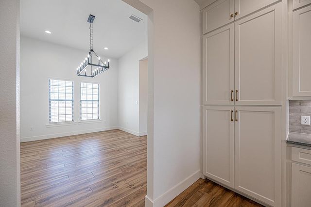 1813 N County Rd 1112, Midland, TX 79706