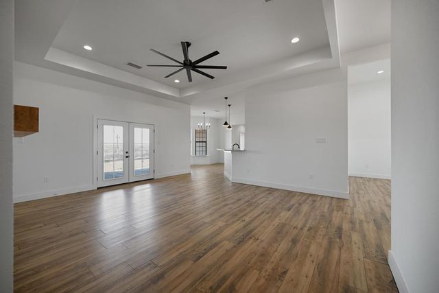 1813 N County Rd 1112, Midland, TX 79706