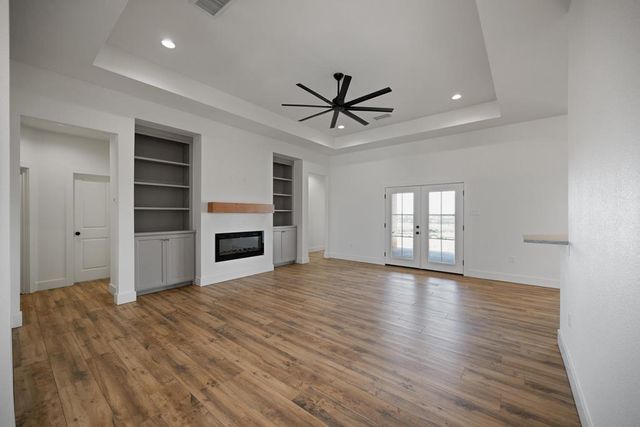 1813 N County Rd 1112, Midland, TX 79706