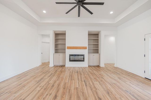 1813 N County Rd 1112, Midland, TX 79706