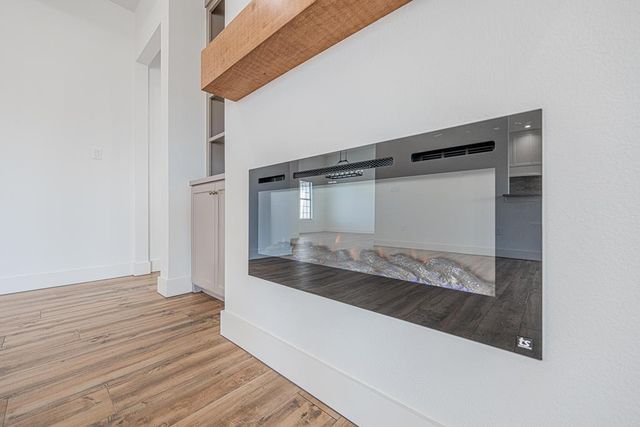 1813 N County Rd 1112, Midland, TX 79706