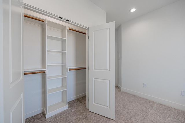 1813 N County Rd 1112, Midland, TX 79706