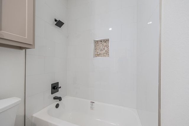 1813 N County Rd 1112, Midland, TX 79706