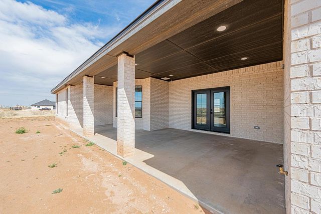 1813 N County Rd 1112, Midland, TX 79706