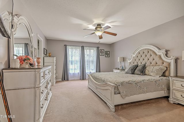 611 Fairmont Avenue, Kingsport, TN 37660