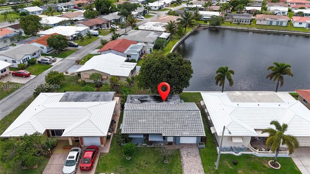 5715 NW 85th Avenue, Tamarac, FL 33321