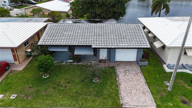5715 NW 85th Avenue, Tamarac, FL 33321