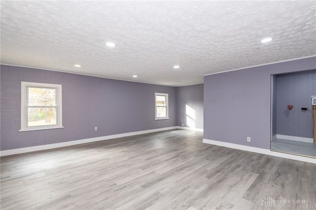 8915 Meeker Road, Dayton, OH 45414