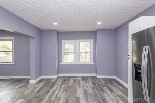 8915 Meeker Road, Dayton, OH 45414