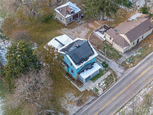 8915 Meeker Road, Dayton, OH 45414