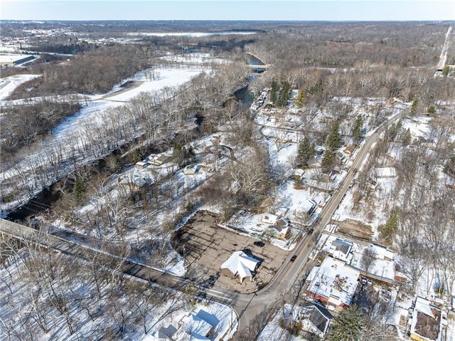 8915 Meeker Road, Dayton, OH 45414