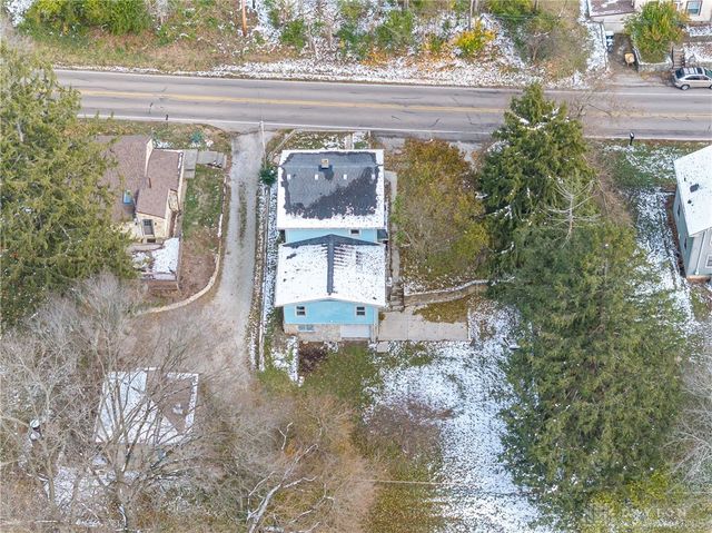 8915 Meeker Road, Dayton, OH 45414