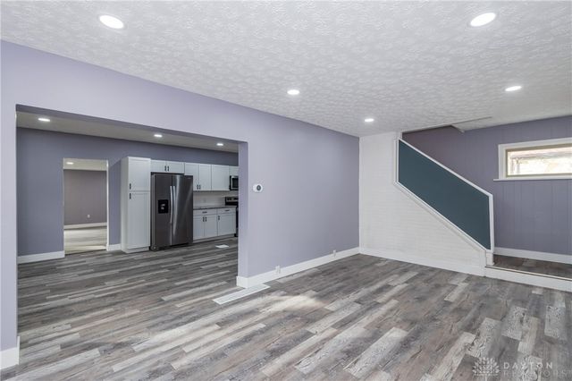 8915 Meeker Road, Dayton, OH 45414