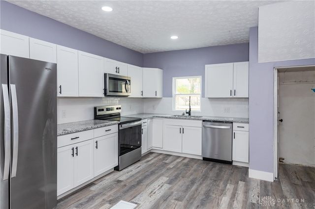 8915 Meeker Road, Dayton, OH 45414