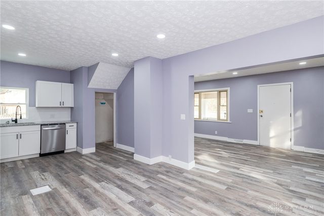 8915 Meeker Road, Dayton, OH 45414