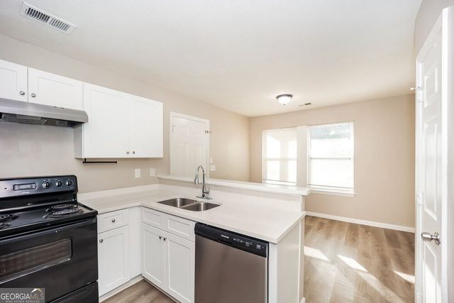 3122 Chippewa Drive, Rex, GA 30273