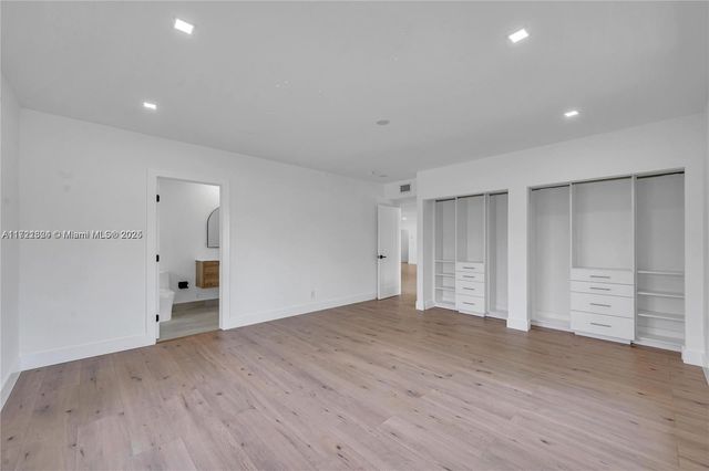 1418 Jefferson St, Hollywood, FL 33020