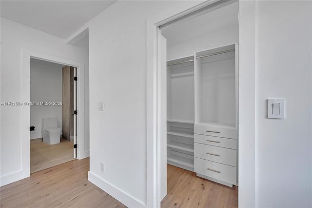 1418 Jefferson St, Hollywood, FL 33020