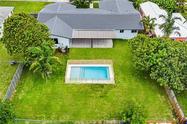 1418 Jefferson St, Hollywood, FL 33020