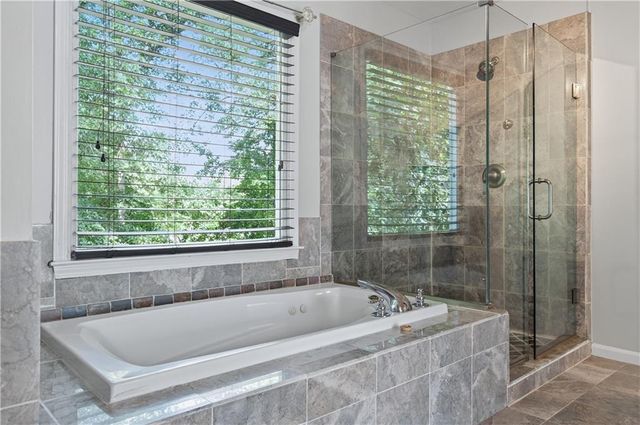 3760 Peachbluff Court, Duluth, GA 30097