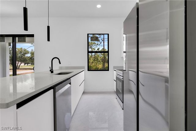 103 E 6th ST, Lehigh Acres, FL 33972