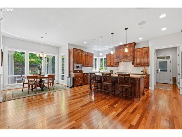 17980 Sw SNOWBERRY Ct, Sherwood, OR 97140