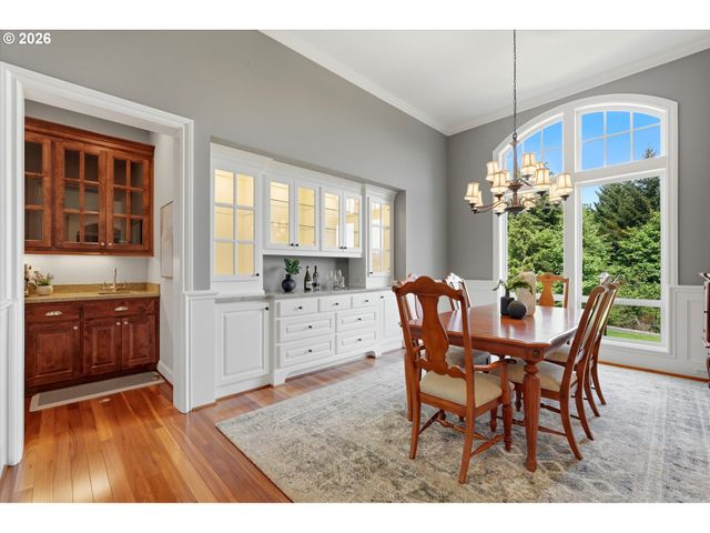 17980 Sw SNOWBERRY Ct, Sherwood, OR 97140