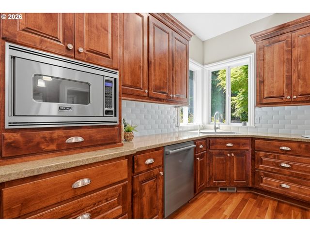 17980 Sw SNOWBERRY Ct, Sherwood, OR 97140