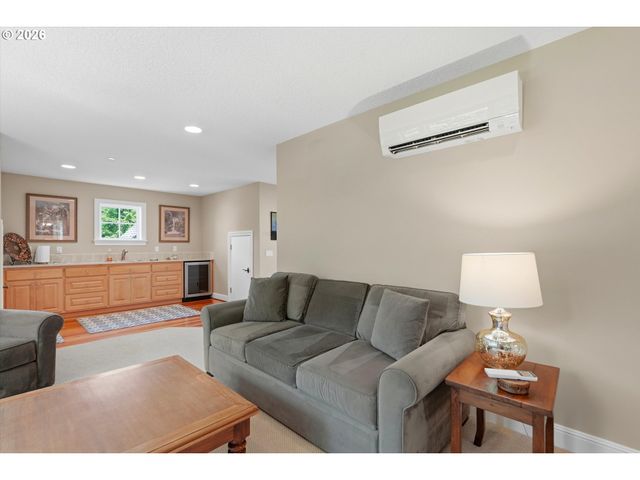 17980 Sw SNOWBERRY Ct, Sherwood, OR 97140