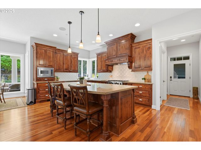 17980 Sw SNOWBERRY Ct, Sherwood, OR 97140