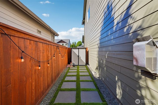 12219 NE 104th Street, Vancouver, WA 98682