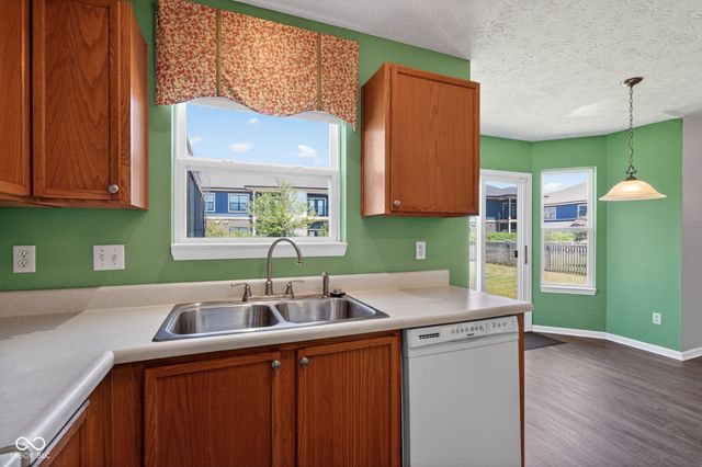 6350 W Chelmsford Drive, Mccordsville, IN 46055
