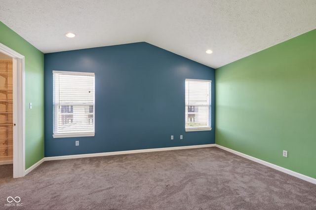 6350 W Chelmsford Drive, Mccordsville, IN 46055