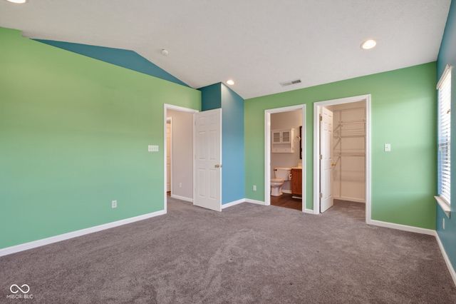 6350 W Chelmsford Drive, Mccordsville, IN 46055