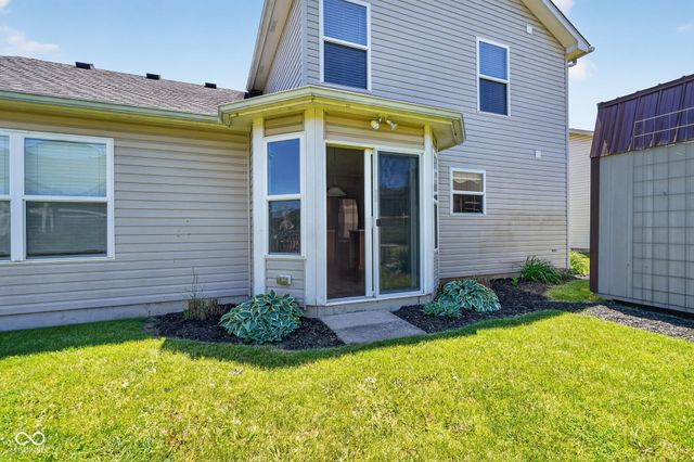 6350 W Chelmsford Drive, Mccordsville, IN 46055