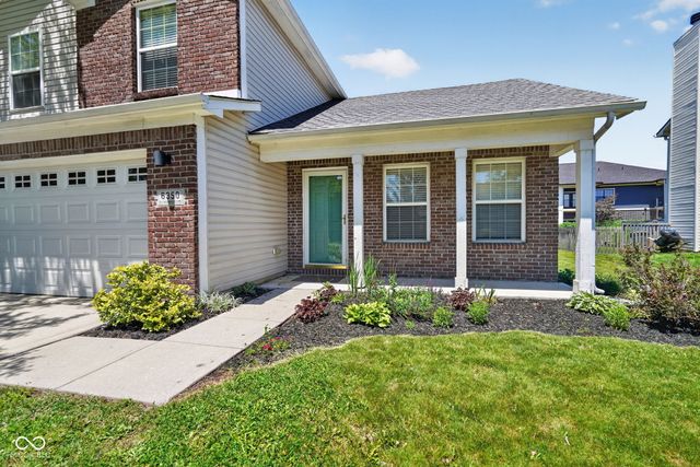 6350 W Chelmsford Drive, Mccordsville, IN 46055
