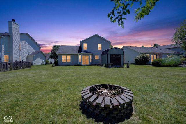 6350 W Chelmsford Drive, Mccordsville, IN 46055