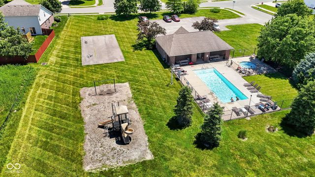 6350 W Chelmsford Drive, Mccordsville, IN 46055