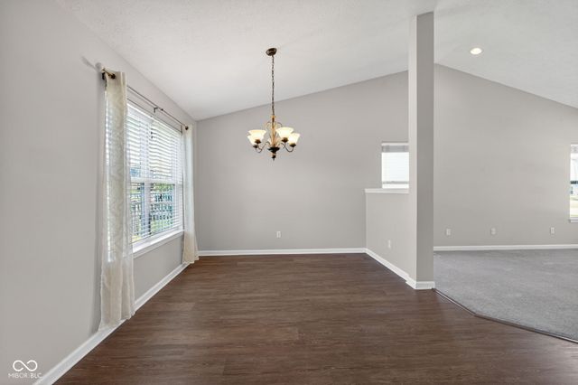 6350 W Chelmsford Drive, Mccordsville, IN 46055