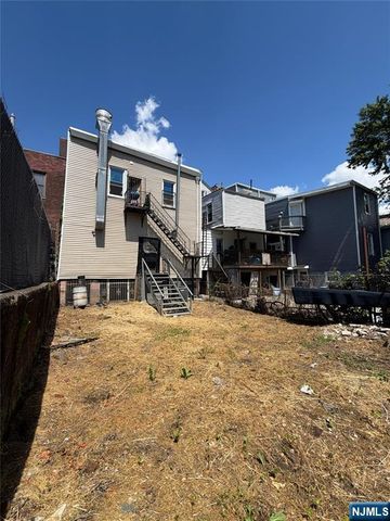 199 Summer Avenue, Newark, NJ 07104
