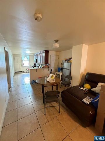 199 Summer Avenue, Newark, NJ 07104
